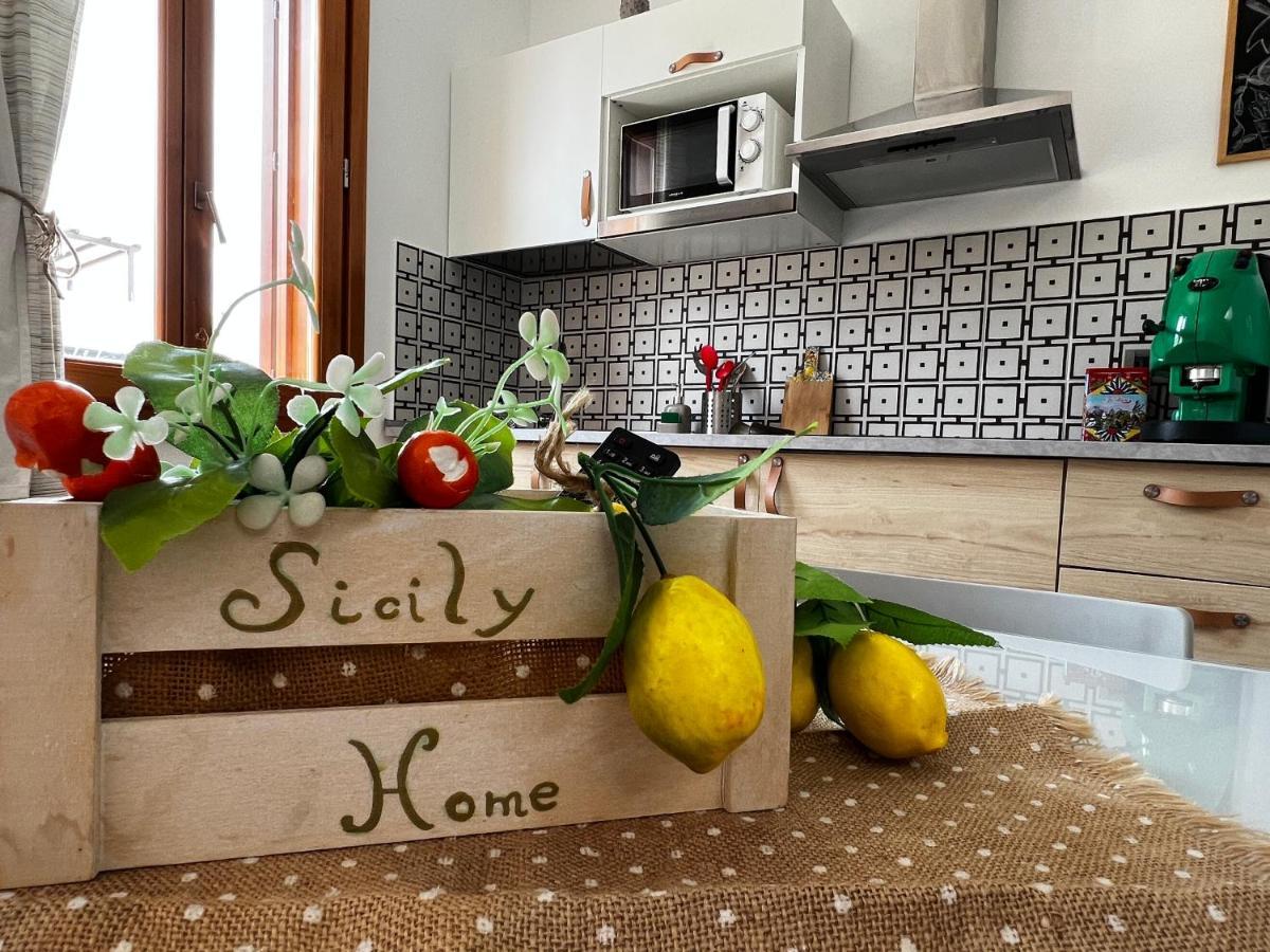 Sicily Home Casa Vacanze Con Piscina San Vito Lo Capo Exterior photo